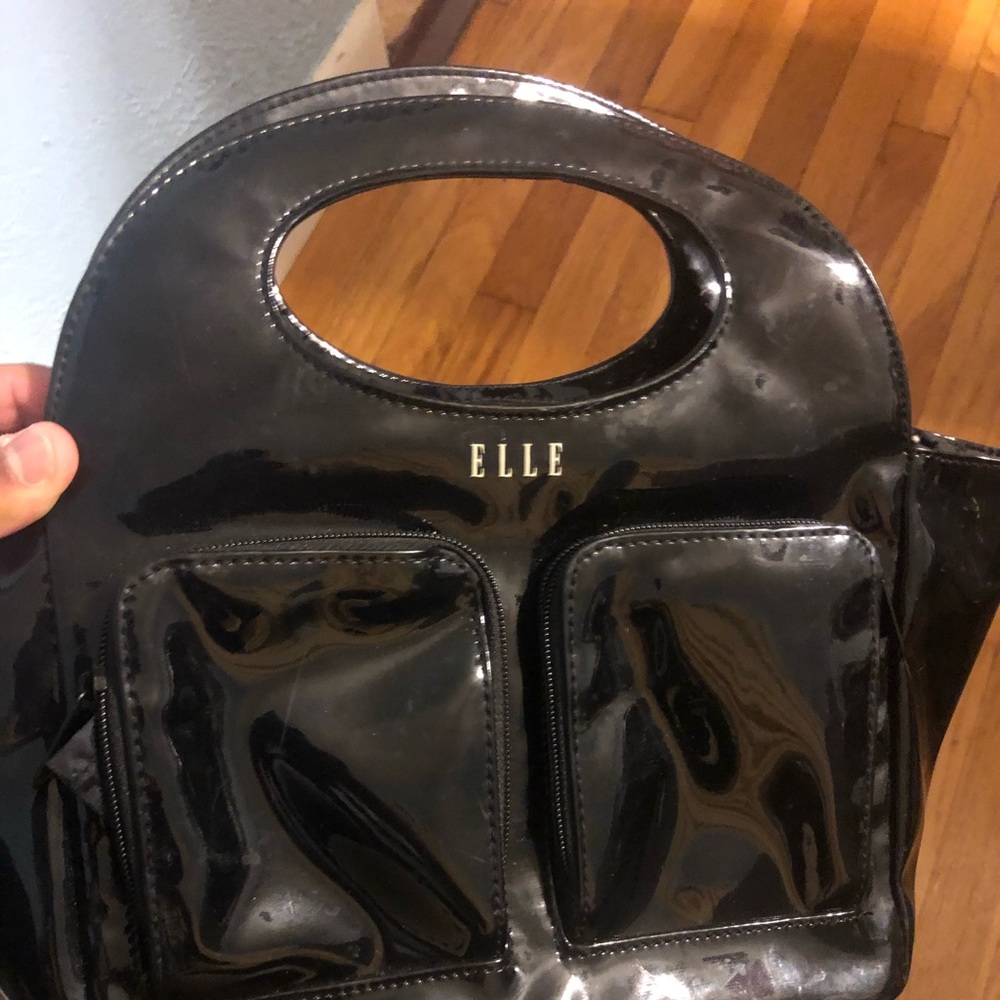 Woman’s Leather purse ELLE